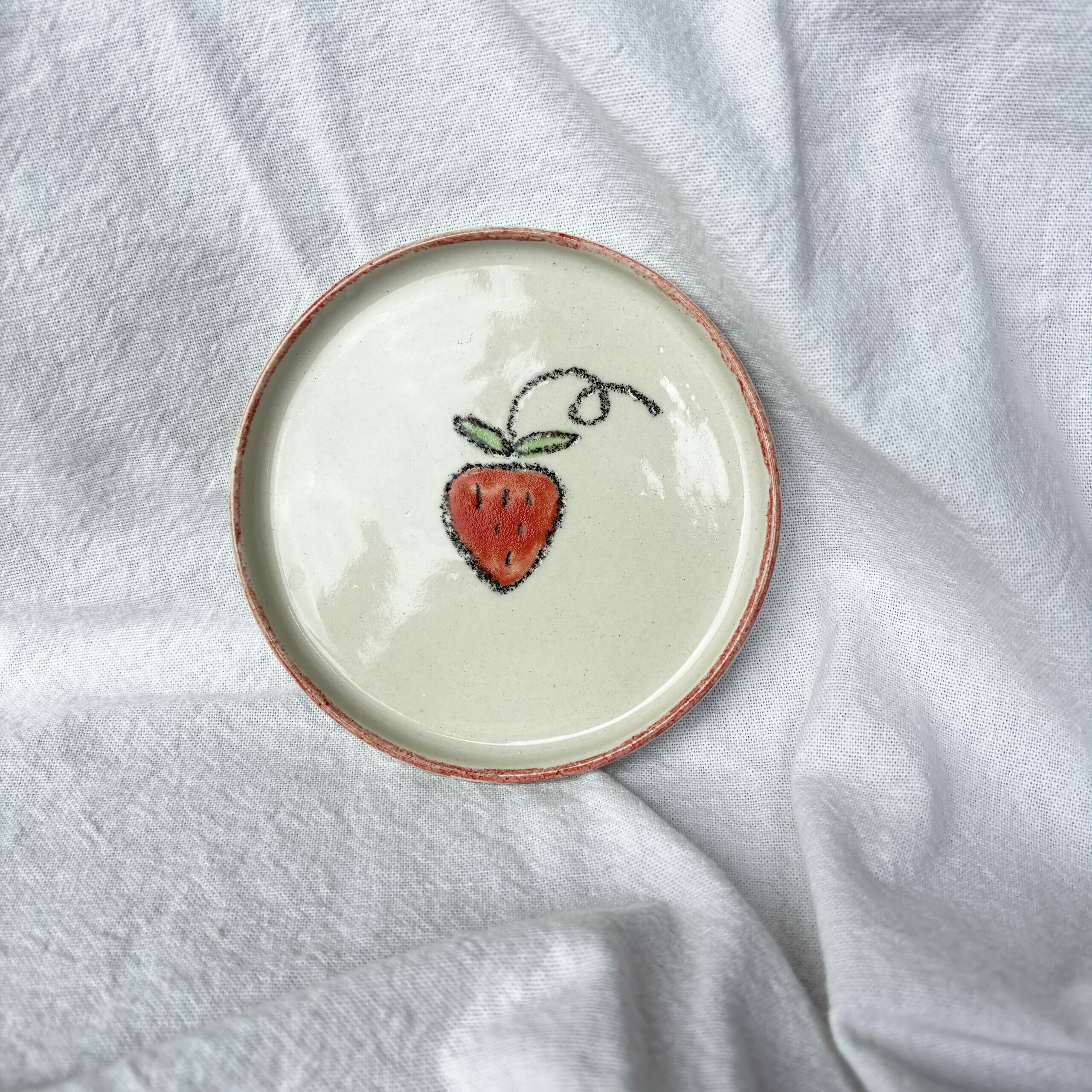 Talerzyk w truskawki 11cm