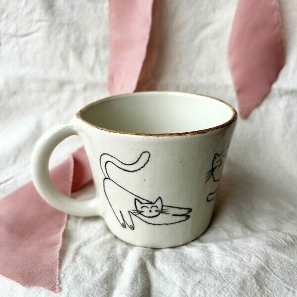 Kubek z kotkami z uchem 350 ml( bez brązowego rantu)