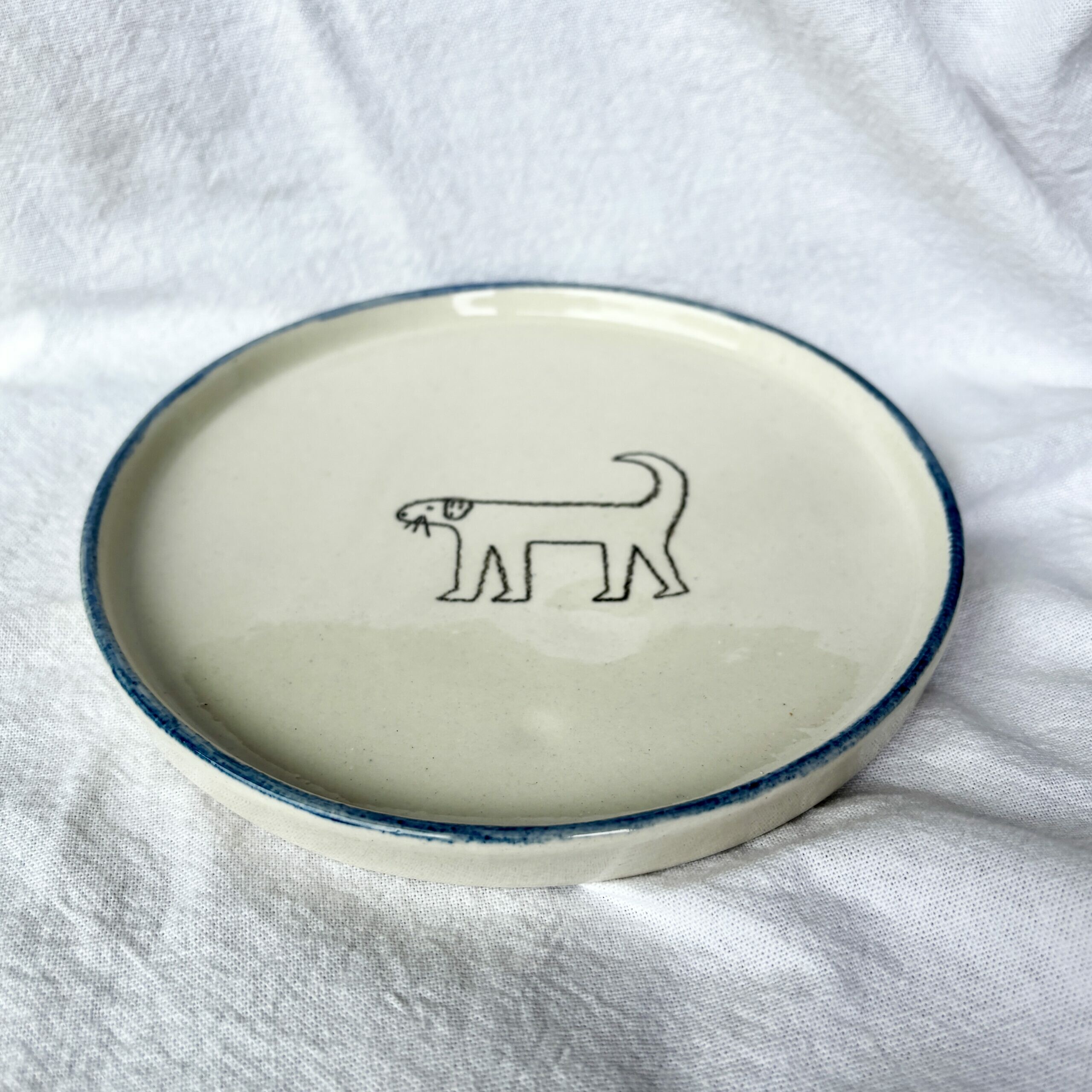 Talerz śniadaniowy piesek 17 cm - obrazek 3