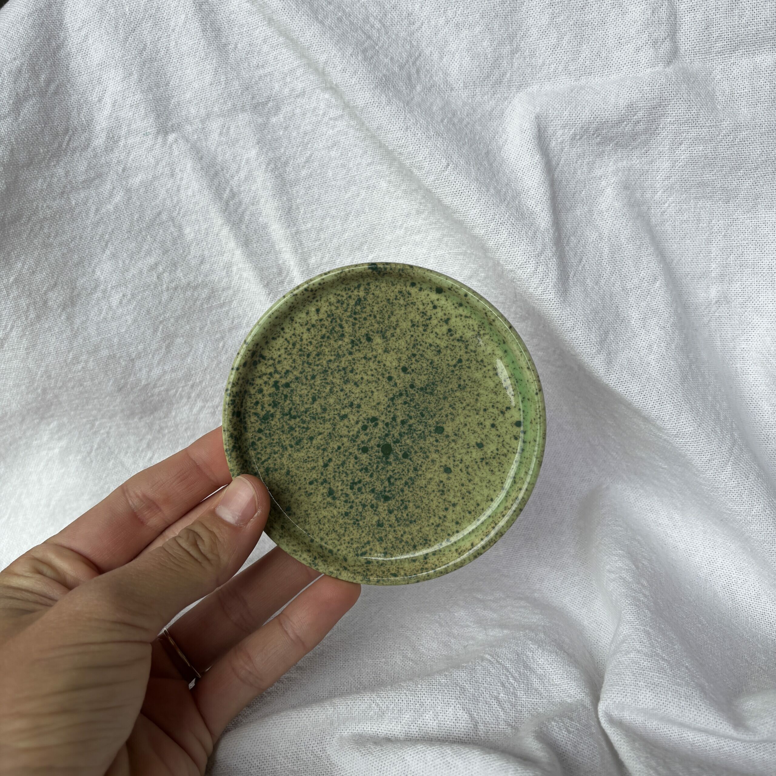 Talerzyk zielony ciemny 9cm