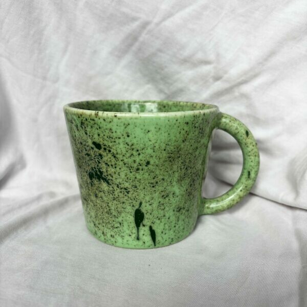 Kubek zielony ciemny z uchem 350 ml